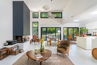Ma-Cabane - Vente Maison MARNES-LA-COQUETTE, 233 m²