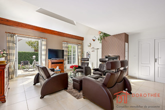 Ma-Cabane - Vente Maison Marolles-en-Brie, 169 m²