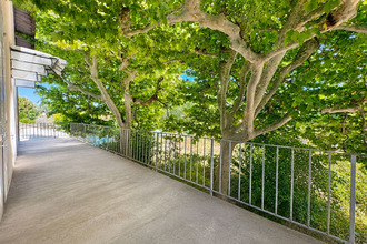 Ma-Cabane - Vente Maison MARSEILLE 12, 70 m²