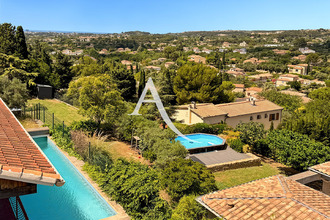 Ma-Cabane - Vente Maison MARSEILLE 13, 240 m²