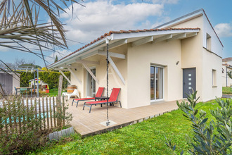 Ma-Cabane - Vente Maison MARTILLAC, 94 m²