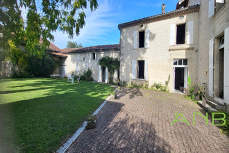 Ma-Cabane - Vente Maison Matha, 481 m²