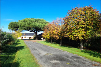 Ma-Cabane - Vente Maison Maumusson, 261 m²