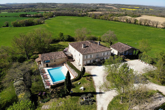 Ma-Cabane - Vente Maison Mauvezin, 573 m²