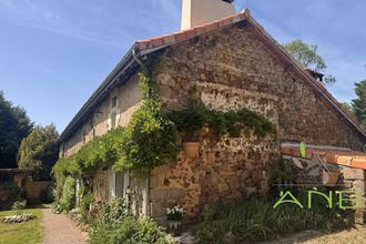 Ma-Cabane - Vente Maison Mazerolles, 298 m²