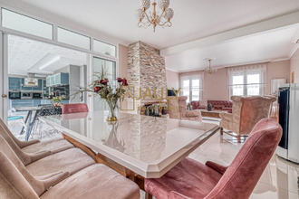 Ma-Cabane - Vente Maison Meaux, 340 m²