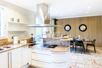 Ma-Cabane - Vente Maison MEDAN, 243 m²