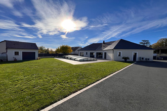 Ma-Cabane - Vente Maison MEHUN-SUR-YEVRE, 167 m²