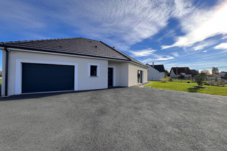 Ma-Cabane - Vente Maison MEHUN-SUR-YEVRE, 167 m²