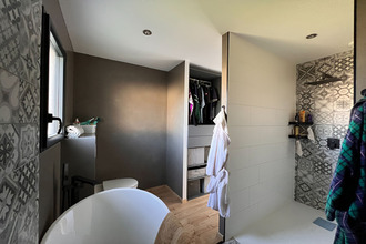 Ma-Cabane - Vente Maison MEHUN-SUR-YEVRE, 167 m²