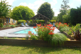 Ma-Cabane - Vente Maison MENESPLET, 390 m²