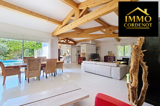 Ma-Cabane - Vente Maison Méounes-lès-Montrieux, 179 m²