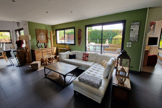 Ma-Cabane - Vente Maison MESSANGES, 400 m²