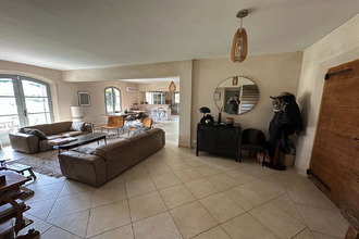 Ma-Cabane - Vente Maison MEYRARGUES, 178 m²