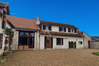 Ma-Cabane - Vente Maison MONT-PRES-CHAMBORD, 277 m²