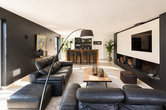 Ma-Cabane - Vente Maison Mont-Saint-Éloi, 326 m²