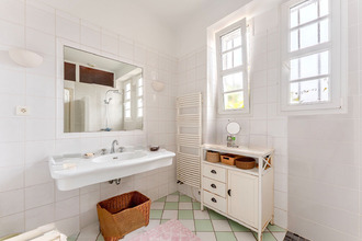 Ma-Cabane - Vente Maison MONTAIGU, 234 m²