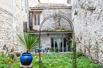 Ma-Cabane - Vente Maison Montaigu-de-Quercy, 100 m²