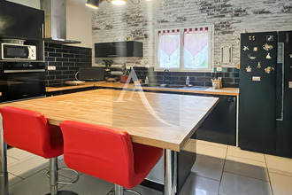 Ma-Cabane - Vente Maison MONTAIGU-DE-QUERCY, 172 m²