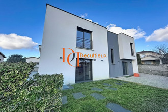 Ma-Cabane - Vente Maison Montanay, 246 m²