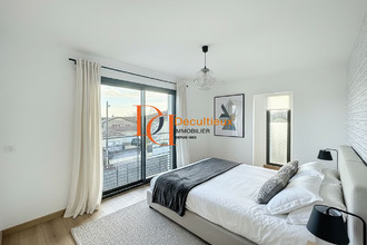 Ma-Cabane - Vente Maison Montanay, 246 m²