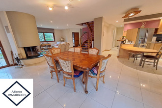 Ma-Cabane - Vente Maison Montauban-de-Bretagne, 161 m²