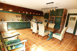 Ma-Cabane - Vente Maison MONTBARROIS, 303 m²