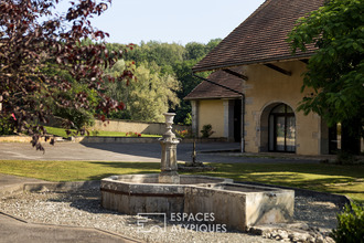 Ma-Cabane - Vente Maison MONTBELIARD, 454 m²