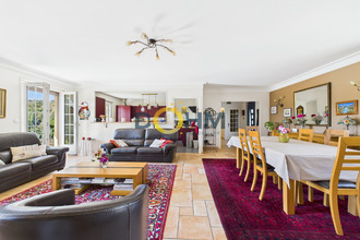 Ma-Cabane - Vente Maison Montbrison, 271 m²