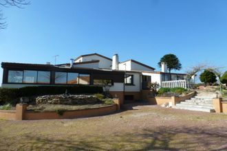 Ma-Cabane - Vente Maison MONTFAUCON-MONTIGNE, 300 m²