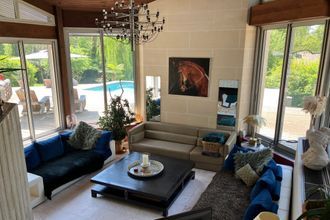 Ma-Cabane - Vente Maison Montfort-l'Amaury, 239 m²