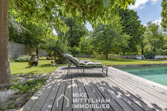 Ma-Cabane - Vente Maison Montfort-l'Amaury, 220 m²