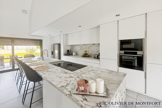 Ma-Cabane - Vente Maison MONTFORT-L'AMAURY, 226 m²