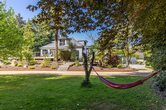 Ma-Cabane - Vente Maison MONTGERMONT, 228 m²