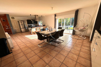 Ma-Cabane - Vente Maison MONTIGNE-LE-BRILLANT, 185 m²