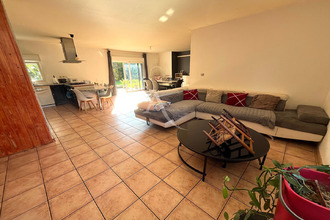 Ma-Cabane - Vente Maison MONTIGNE-LE-BRILLANT, 185 m²