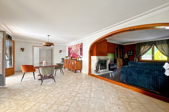 Ma-Cabane - Vente Maison Montmerle-sur-Saône, 250 m²