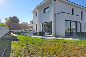 Ma-Cabane - Vente Maison MONTREUIL-JUIGNE, 157 m²