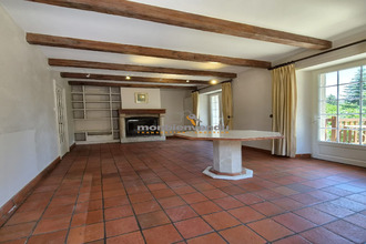 Ma-Cabane - Vente Maison Montsalvy, 158 m²