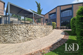 Ma-Cabane - Vente Maison Morigny-Champigny, 750 m²