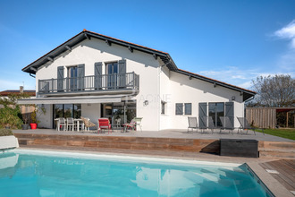 Ma-Cabane - Vente Maison Mouguerre, 198 m²