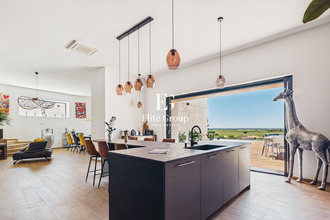 Ma-Cabane - Vente Maison MOULIDARS, 326 m²