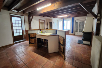 Ma-Cabane - Vente Maison Mouzeuil-Saint-Martin, 200 m²