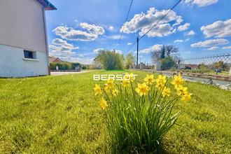 Ma-Cabane - Vente Maison NAISEY-LES-GRANGES, 66 m²