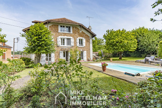 Ma-Cabane - Vente Maison Neauphle-le-Château, 238 m²