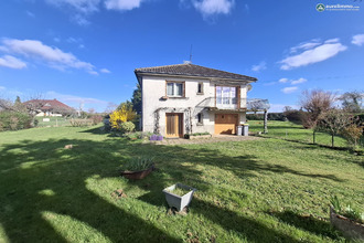 Ma-Cabane - Vente Maison Néris-les-Bains, 130 m²