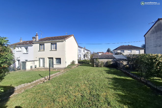 Ma-Cabane - Vente Maison Néris-les-Bains, 70 m²