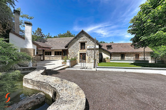 Ma-Cabane - Vente Maison NERIS-LES-BAINS, 228 m²
