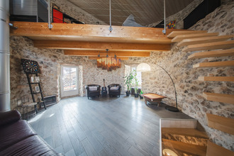 Ma-Cabane - Vente Maison Neschers, 185 m²
