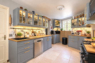 Ma-Cabane - Vente Maison NESLES-LA-VALLEE, 185 m²